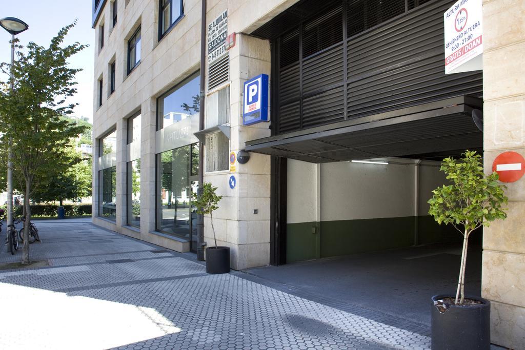 سان سيباستيان Pension T5 Donostia Suites المظهر الخارجي الصورة